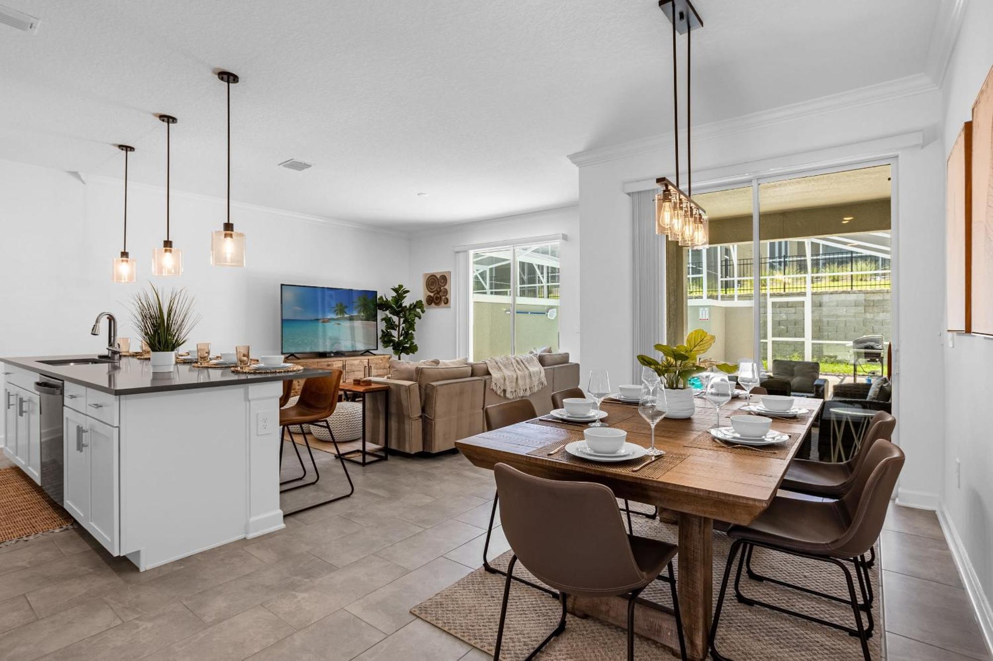 Spacious 4br - Near Disney- With Private Pool Holiday home *