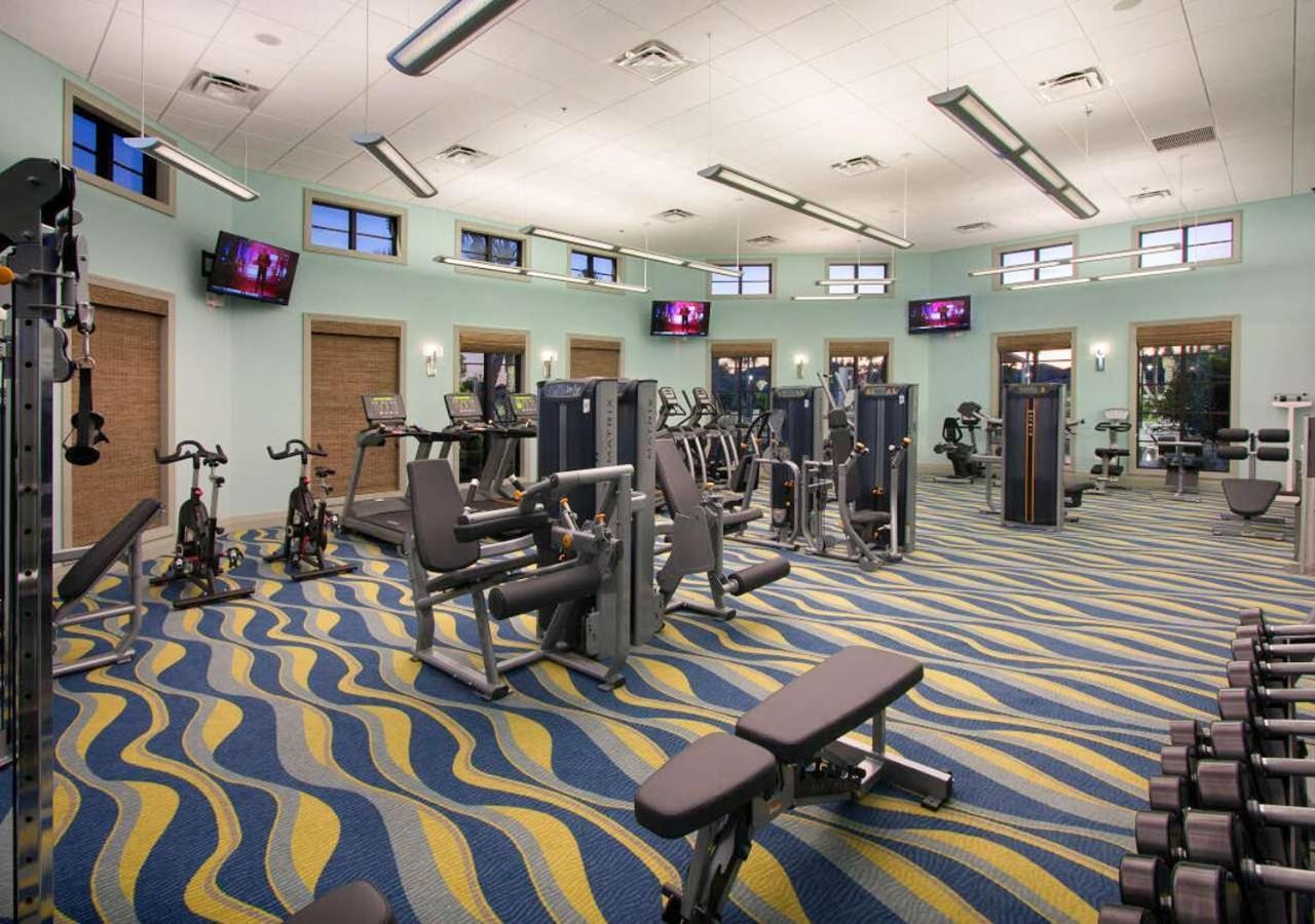 Spacious 4br - Near Disney- With Private Pool