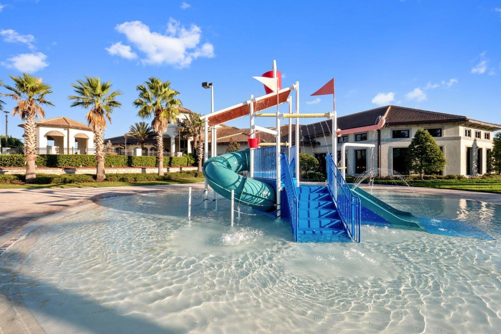 Spacious 4br - Near Disney- With Private Pool Holiday home Kissimmee